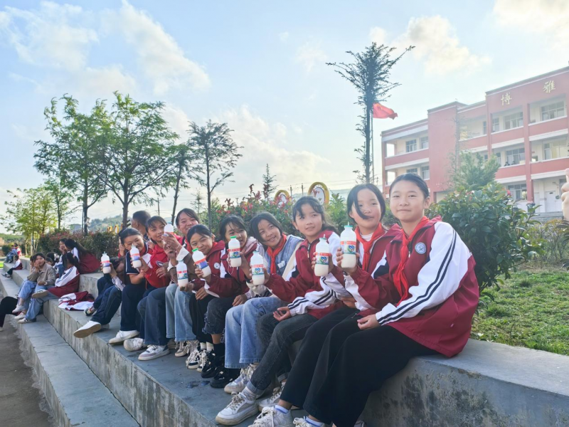真情传递温暖，爱心点亮希望|太阳成集团“抗旱保教”捐赠活动圆满完成